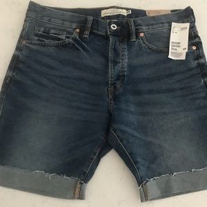 Blue denim Bermuda shorts from H&M